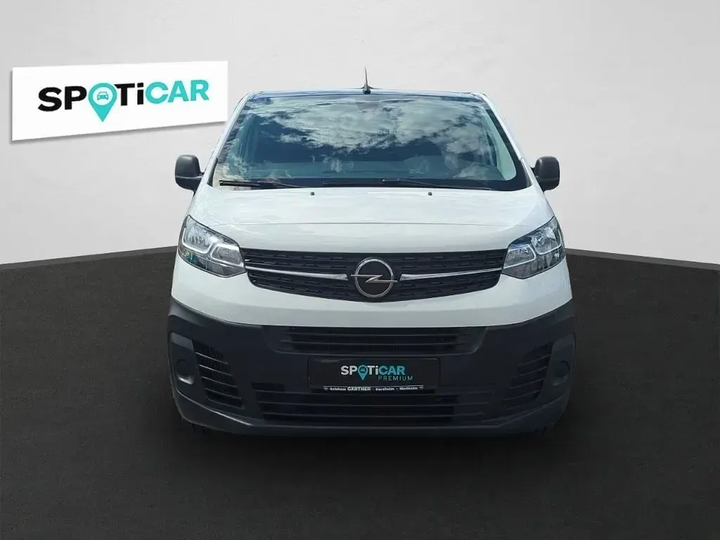 Gebraucht Opel Vivaro-e Combi Edition 144 PS (105 kW) 2022 Jade weiss/arktis weiss Van / Kleinbus