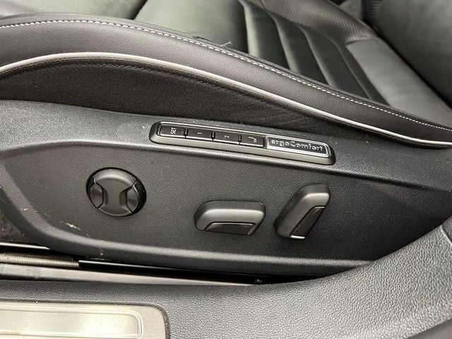 Gebraucht VW Arteon R-line 218 PS (160 kW) 2021 Kings red metallic Kombi