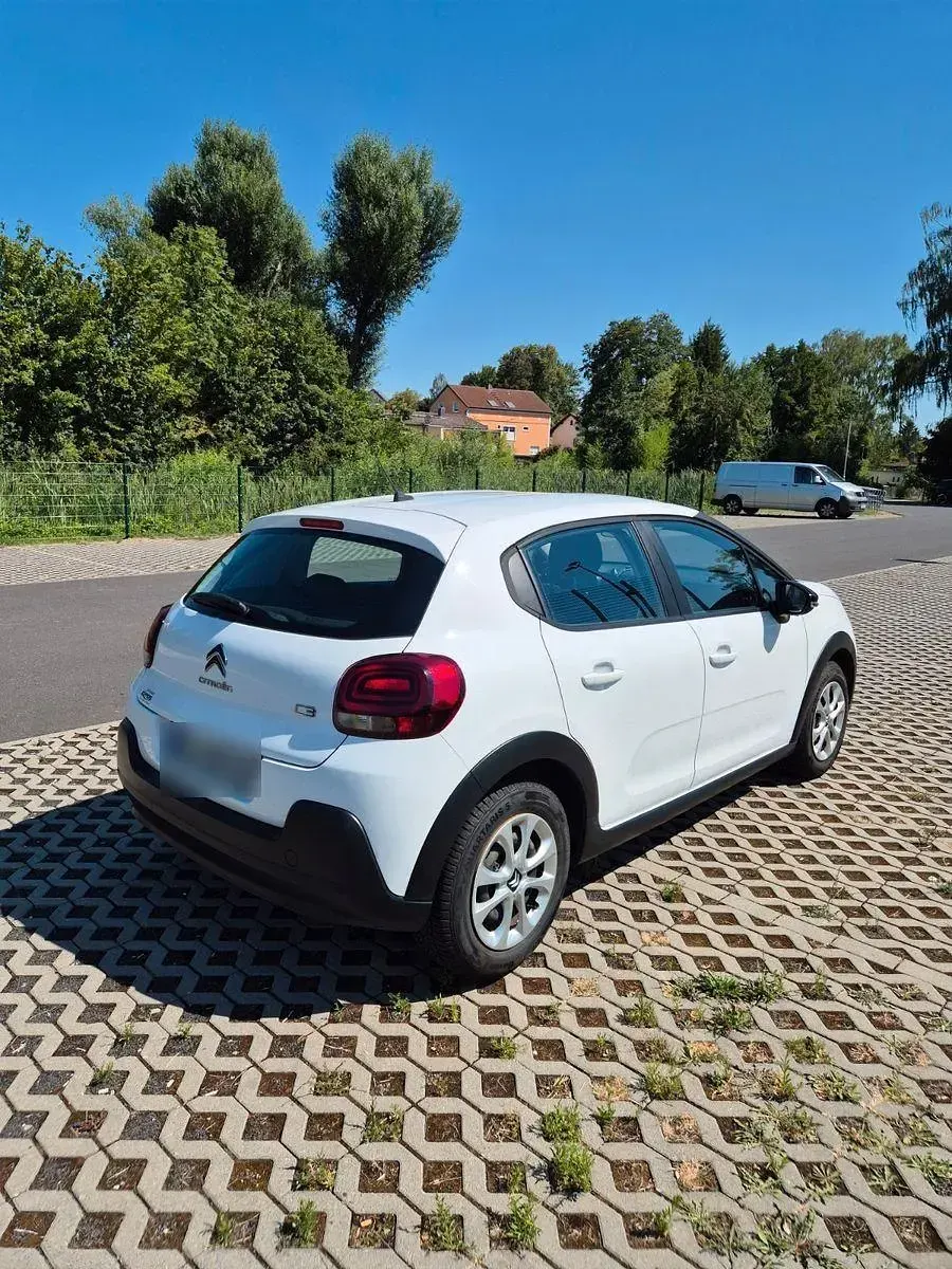 Gebraucht Citroën C3 Feel 82 PS (60 kW) 2017 Weiß Kleinwagen