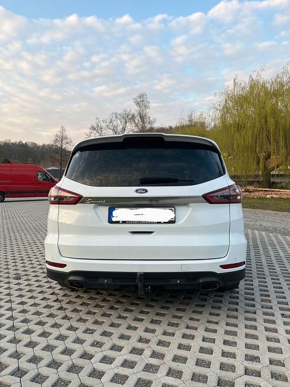 Gebraucht Ford S-MAX Titanium 241 PS (177 kW) 2018 Weiß Van / Kleinbus