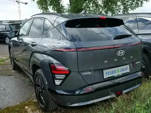 Neu Hyundai Kona Trend 99 kW (135 PS) 2026 Ecotronic grey SUV