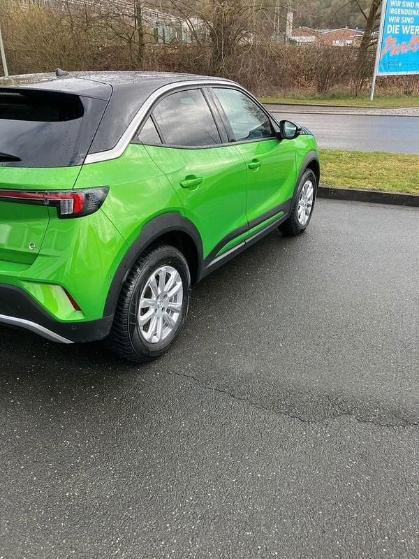 Gebraucht Opel Mokka-e Ultimate 100 kW (136 PS) 2022 Grün SUV
