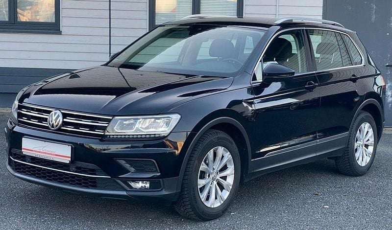Schwarz Gebraucht 2018 VW Tiguan Highline SUV | 13.950 € (Fairer Preis) - Bild 1/4