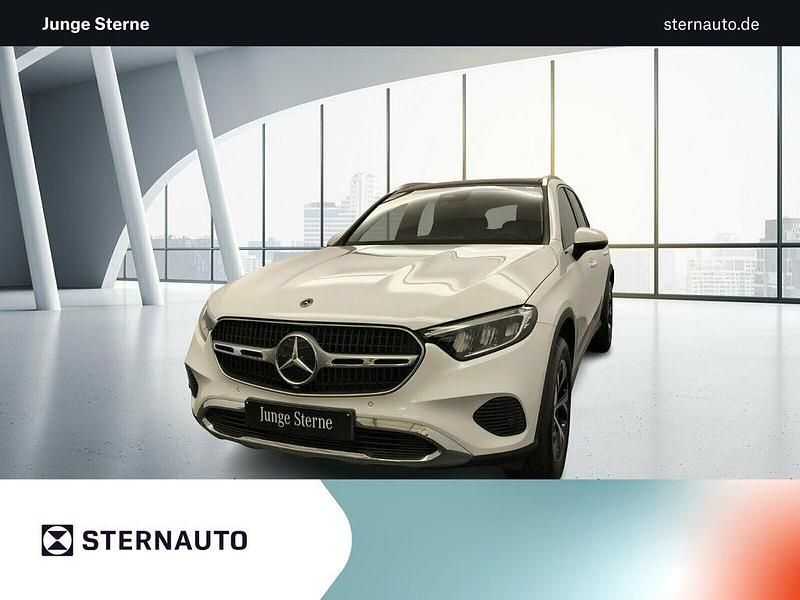 Unilack polarweiß Gebraucht 2024 Mercedes GLC300e Advanced Plus SUV | 54.740 € (Superpreis) - Bild 1/4