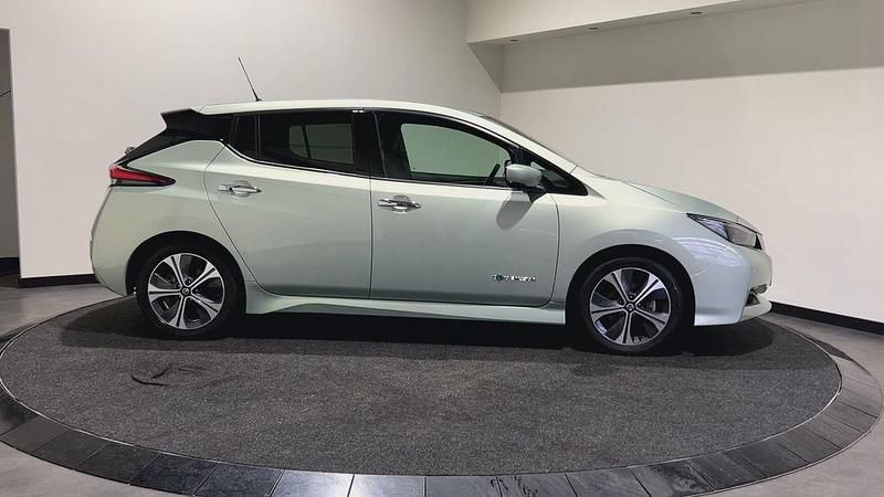 Gebraucht Nissan Leaf 110 kW (150 PS) 2018 Grau Kleinwagen