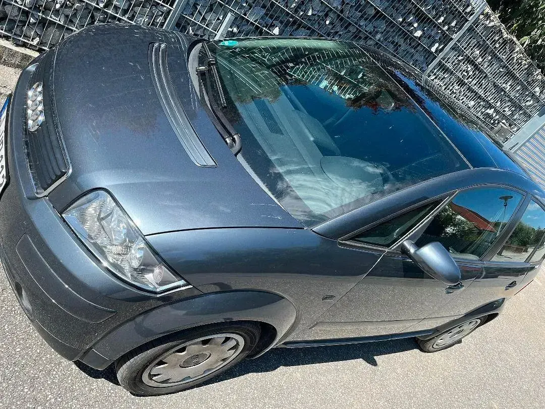 Gebraucht Audi A2 S-Line 90 PS (66 kW) 2004 Grau Kleinwagen