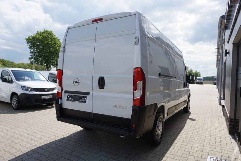 Gebraucht Opel Movano 165 PS (121 kW) 2023 Weiß Van