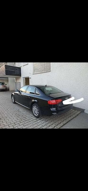 Gebraucht 2015 Audi A4 | 8.200 € - Bild 1/4
