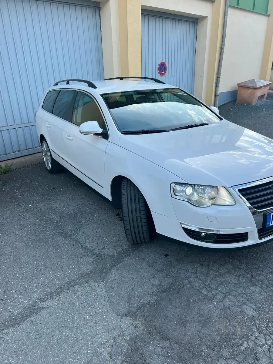 Gebraucht VW Passat 140 PS (102 kW) 2010 Weiß Kombi