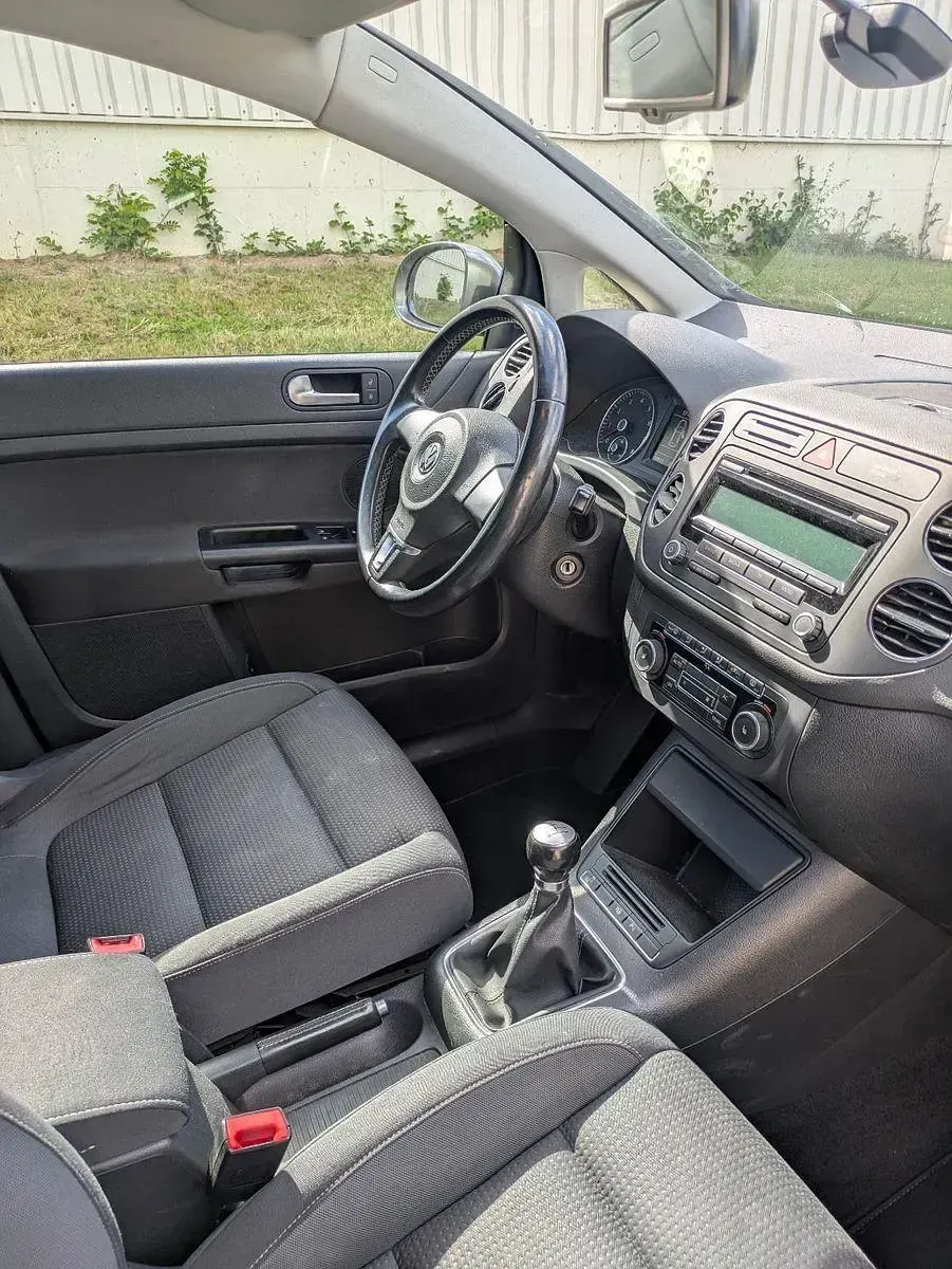 Gebraucht VW Golf Plus Cross Team 122 PS (89 kW) 2010 Braun Van / Kleinbus