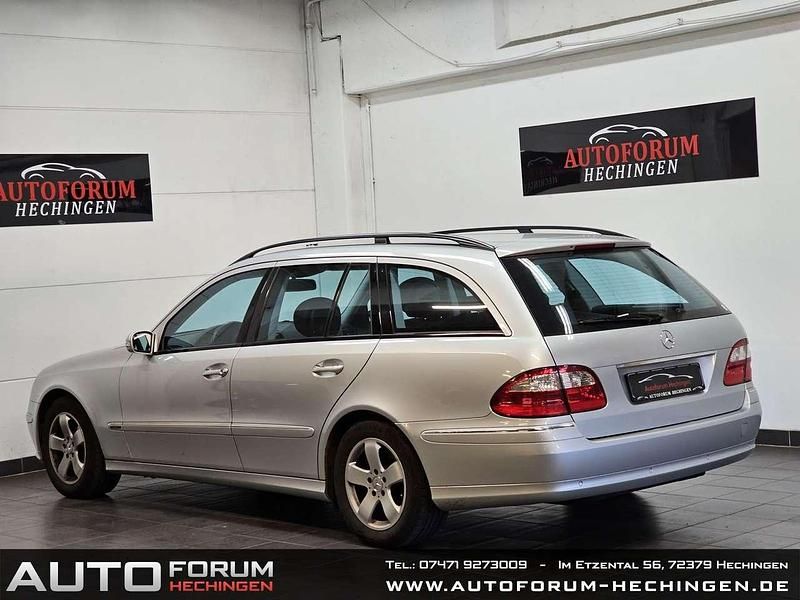 Gebraucht Mercedes E200 Avantgarde 163 PS (119 kW) 2005 Silber Kombi