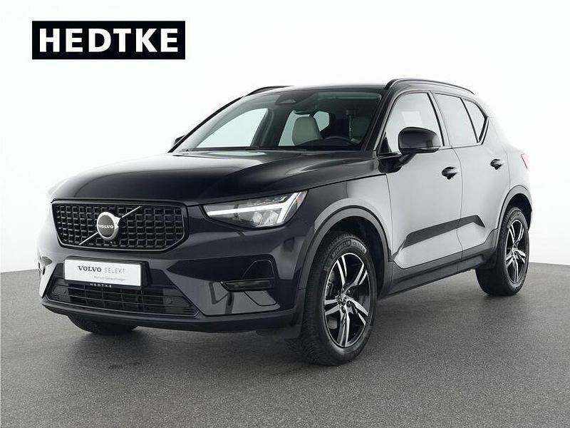 Schwarz Gebraucht 2023 Volvo XC40 Plus SUV | 34.990 € (Fairer Preis) - Bild 1/4