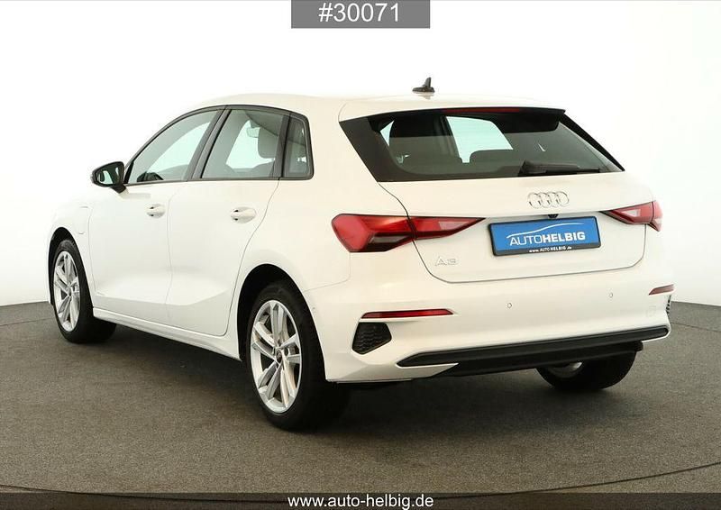 Gebraucht Audi A3 Ambiente 204 PS (150 kW) 2023 Weiß Limousine