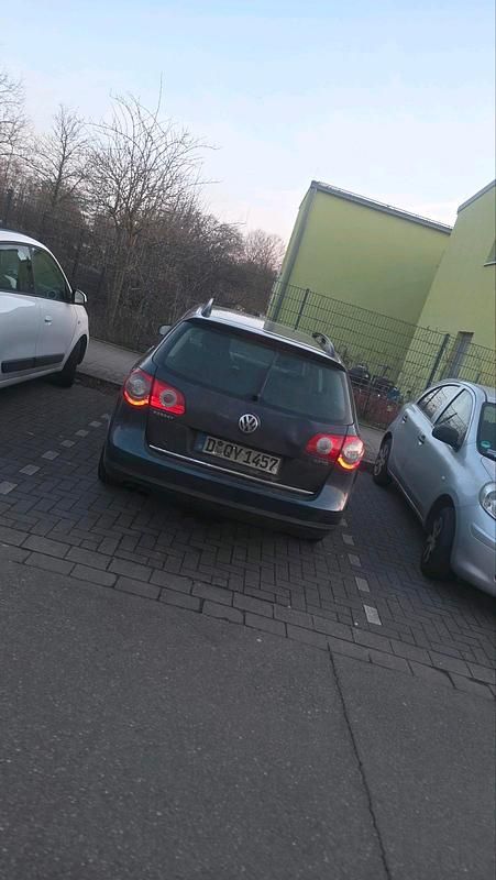 Gebraucht VW Passat 140 PS (102 kW) 2006 Andere farben Limousine