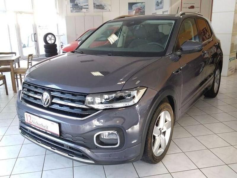 Grau Gebraucht 2022 VW T-Cross Style SUV | 21.450 € (Etwas zu teuer) - Bild 1/4