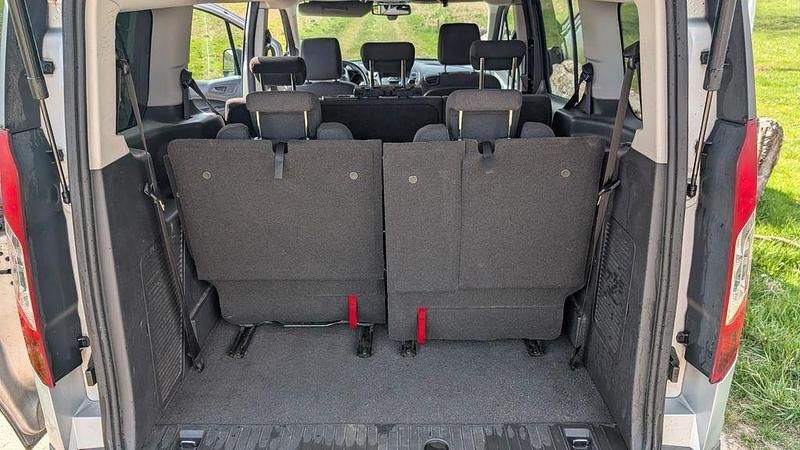 Gebraucht Ford Tourneo Connect 116 PS (85 kW) 2015 Grau Van / Kleinbus