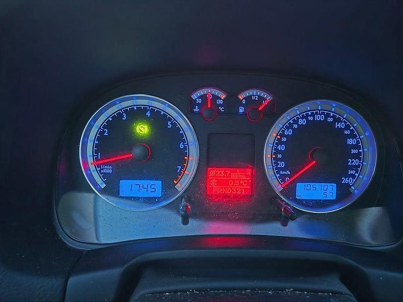 Gebraucht VW Golf IV Pacific 116 PS (85 kW) 2003 Silber Limousine