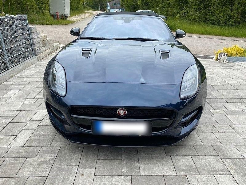 Gebraucht Jaguar F-Type R 551 PS (405 kW) 2018 Weiß Cabrio