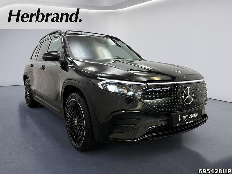 Gebraucht Mercedes EQB300 AMG 167 kW (228 PS) 2025 Metalliclack kosmosschwarz SUV