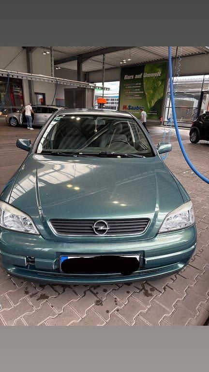 Grün Gebraucht 2003 Opel Astra Njoy Limousine | 2.000 € (Fairer Preis) - Bild 1/4