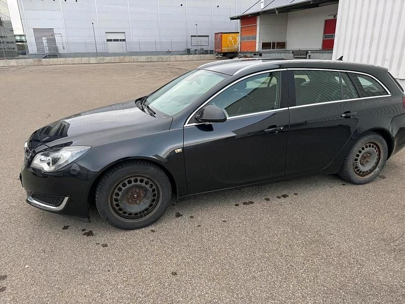 Gebraucht Opel Insignia Cosmo 140 PS (102 kW) 2013 Schwarz Kombi