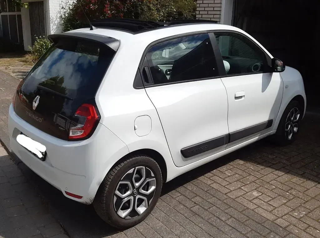 Gebraucht Renault Twingo Equilibre 60 kW (82 PS) 2022 Weiß Kleinwagen