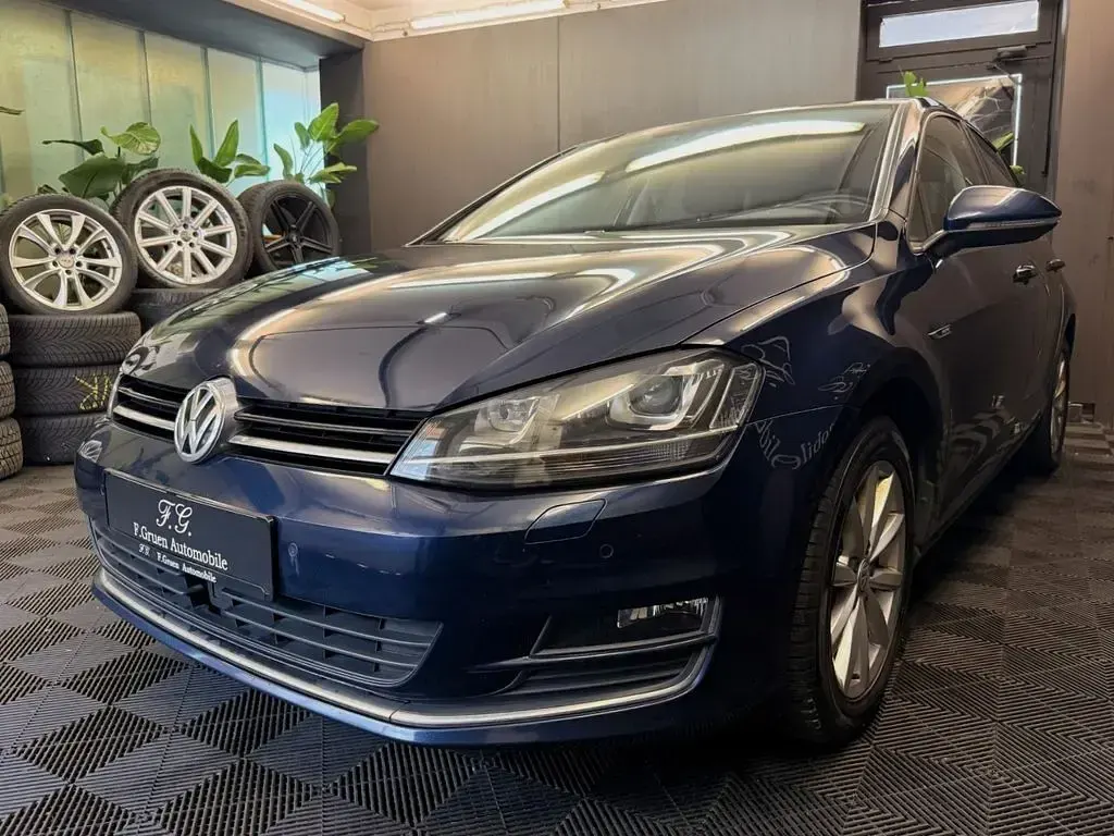 Gebraucht VW Golf VII LOUNGE 110 PS (80 kW) 2015 Blau Limousine