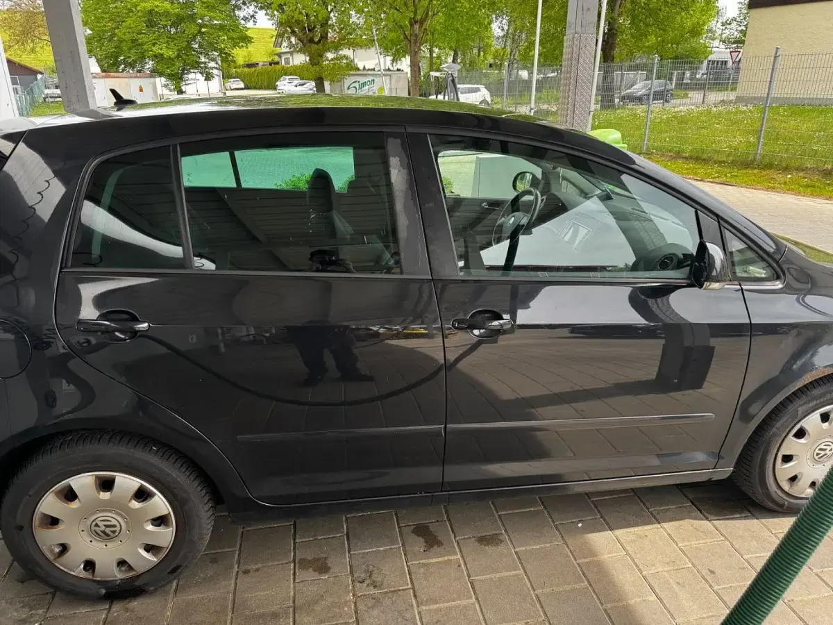 Gebraucht VW Golf Plus Cross 140 PS (102 kW) 2006 Schwarz Van / Kleinbus