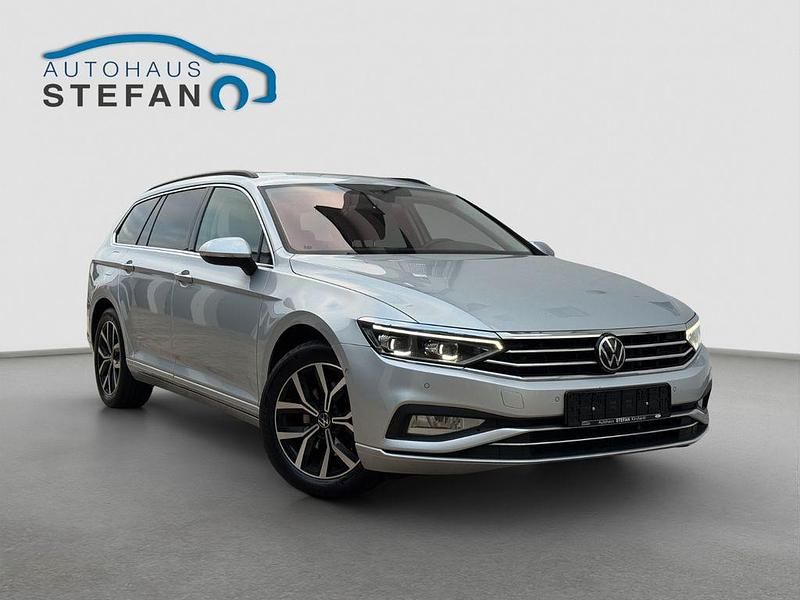 Gebraucht VW Passat Business 200 PS (147 kW) 2022 Silber Kombi