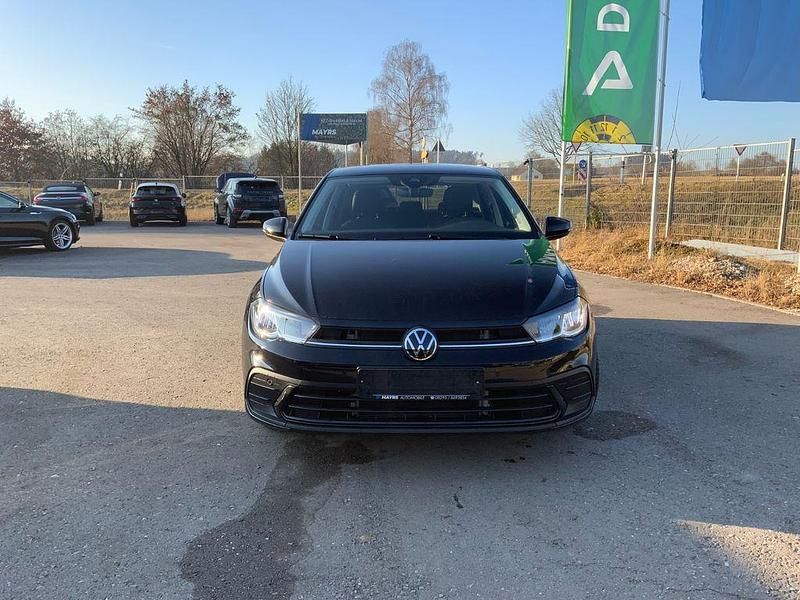 Gebraucht VW Polo Beats 116 PS (85 kW) 2025 Schwarz Limousine