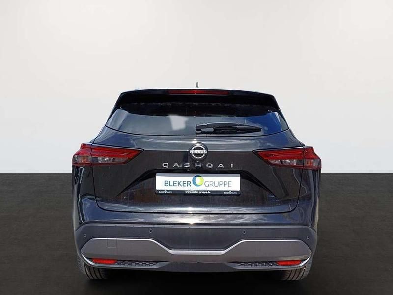 Gebraucht Nissan Qashqai N-Connecta 158 PS (116 kW) 2024 Xdkg black m/dark gray SUV