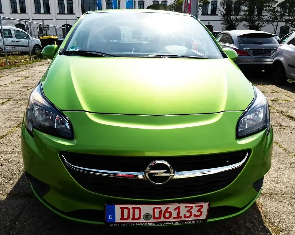 Usata Opel Corsa 90 CV (66 kW) 2015 Verde Utilitaria