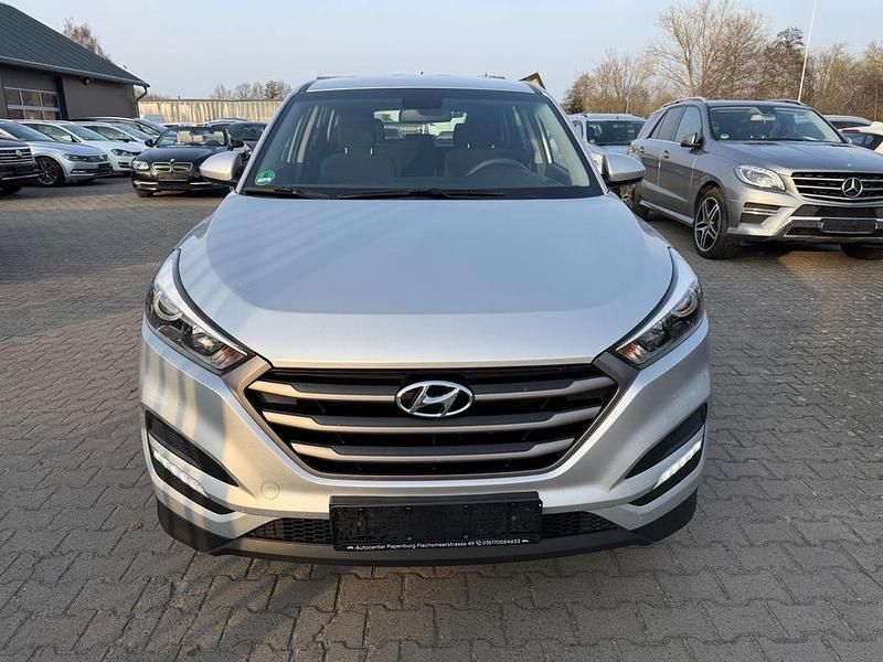 Second-hand Hyundai Tucson Classic 132 CP (97 kW) 2016 Argintiu SUV
