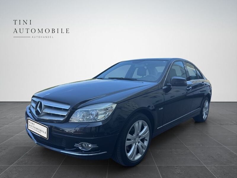 Obsidianschwarz metalliclack Gebraucht 2010 Mercedes C180 Avantgarde Limousine | 6.999 € (Guter Preis) - Bild 1/4