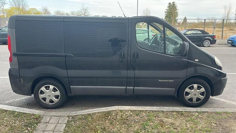 Brugt Renault Trafic 150 HK (110 kW) 2007 Grå MPV