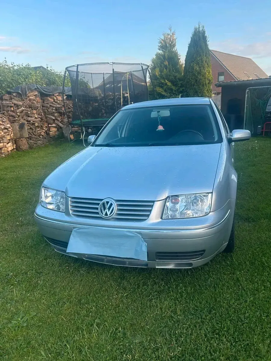 Occasion VW Bora 105 ch (77 kW) 2001 Argent Berline