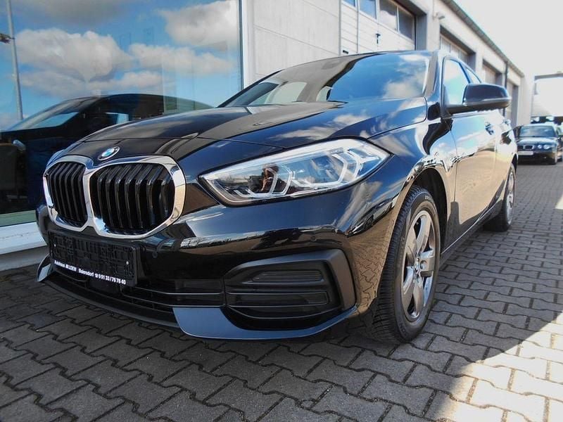 Gebraucht BMW 118 136 PS (100 kW) 2022 Schwarz Kleinwagen