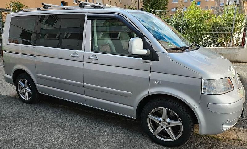 Silber Gebraucht 2007 VW T5 Van | 10.200 € - Bild 1/4