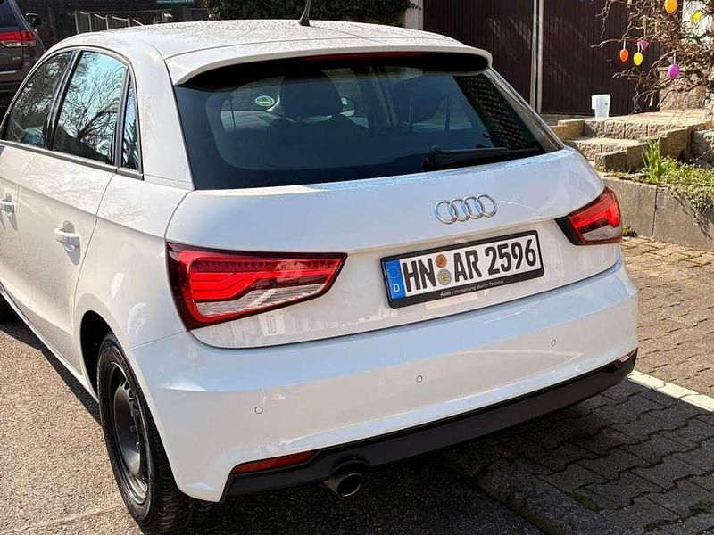 Gebraucht Audi A1 Sportback 82 PS (60 kW) 2018 Weiß Kleinwagen