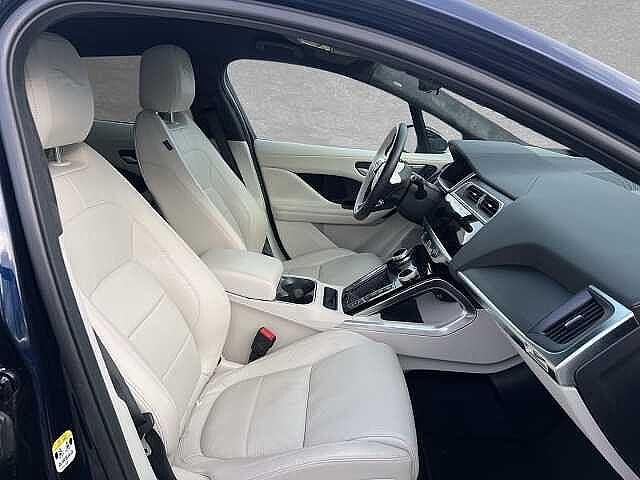 Gebraucht Jaguar I-Pace R-Dynamic 297 kW (405 PS) 2024 Portofino blue SUV
