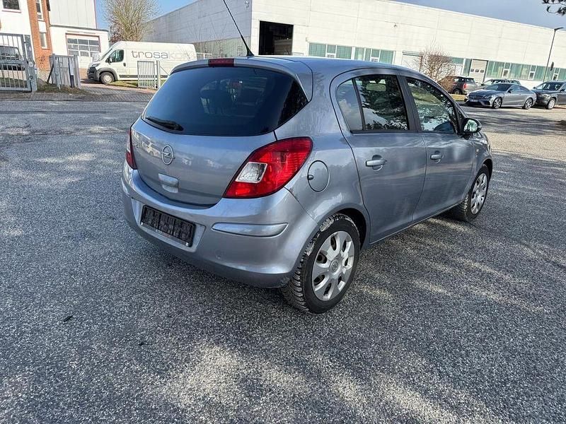 Gebraucht Opel Corsa Edition 86 PS (63 kW) 2010 Silber Kleinwagen