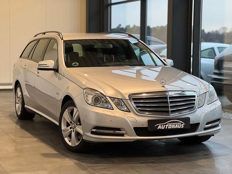 Gebraucht Mercedes E350 265 PS (194 kW) 2011 Silber Kombi