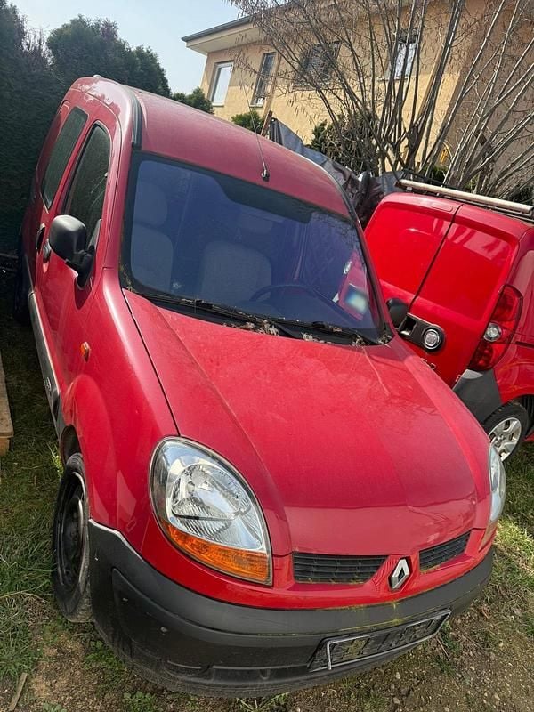 Gebraucht Renault Kangoo 65 PS (47 kW) 2003 Rot Van / Kleinbus