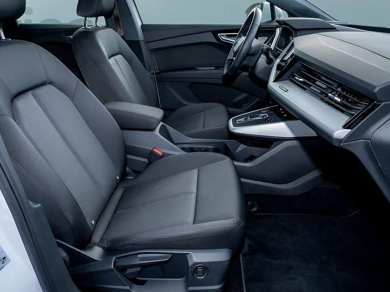 Gebraucht Audi Q4 Sportback e-tron 125 kW (170 PS) 2023 Weiß SUV