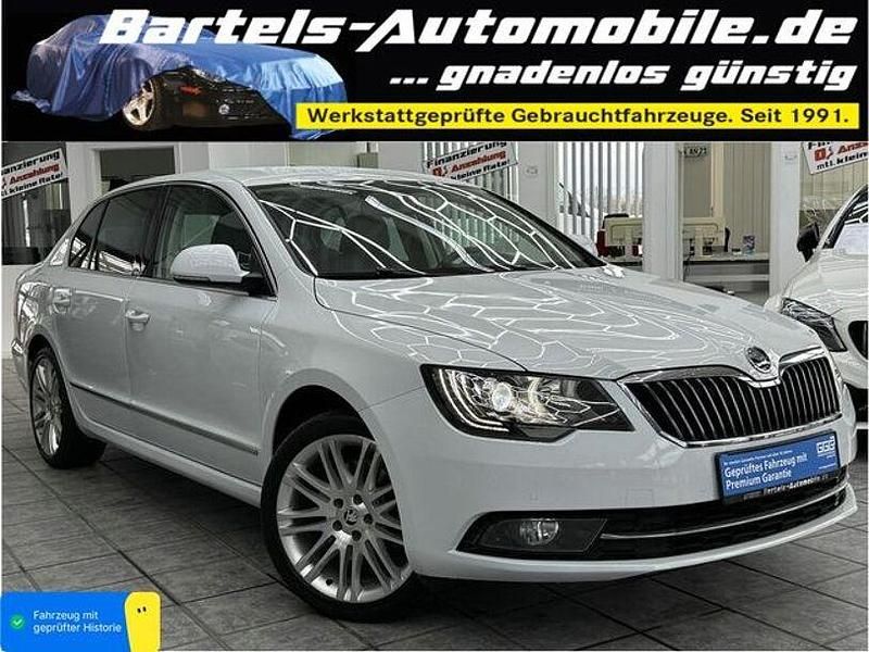 Gebraucht Skoda Superb Elegance 170 PS (125 kW) 2015 Moonweiss metallic Limousine
