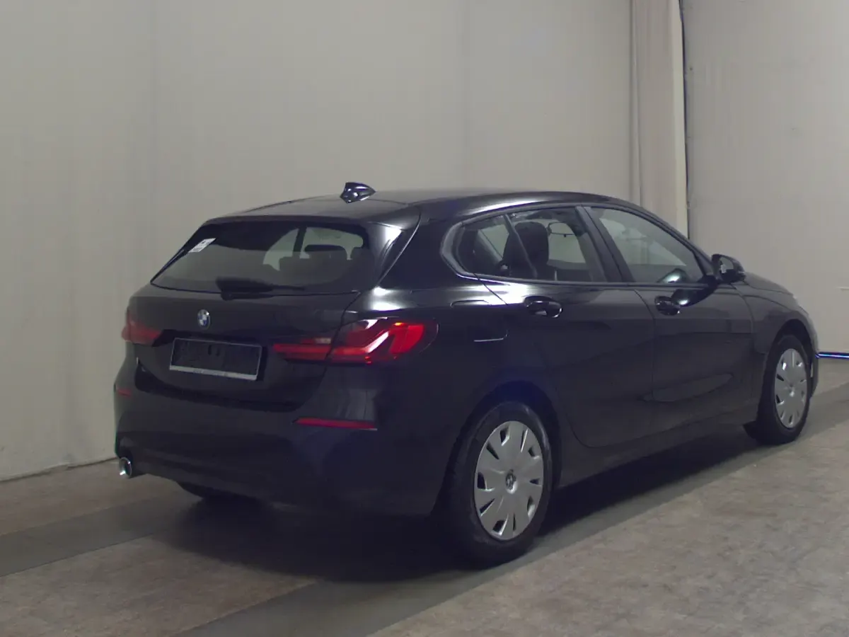 Gebraucht BMW 116 Performance 116 PS (85 kW) 2022 Schwarz Kleinwagen