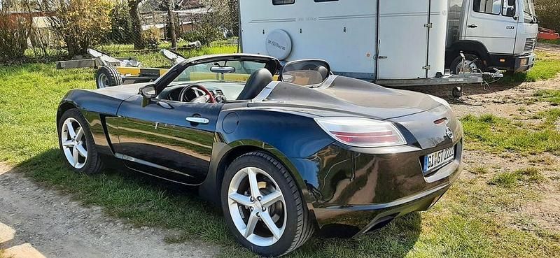 Schwarz Gebraucht 2008 Opel GT Cabrio | 13.900 € (Fairer Preis) - Bild 1/4