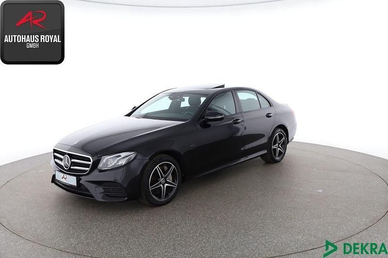 Schwarz Gebraucht 2019 Mercedes E300 AMG Limousine | 30.880 € (Guter Preis) - Bild 1/4