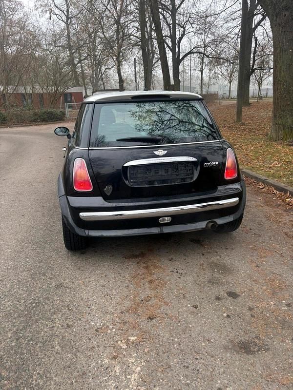 Gebraucht Mini Cooper 116 PS (85 kW) 2002 Schwarz Kleinwagen