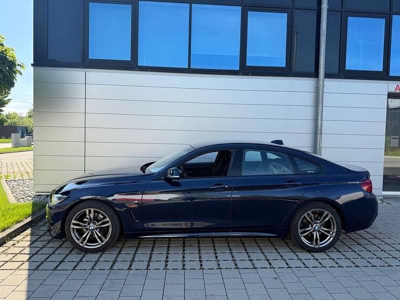 Blau Gebraucht 2020 BMW 420 Gran Coupé M Sport Coupé | 24.999 € (Superpreis) - Bild 1/4